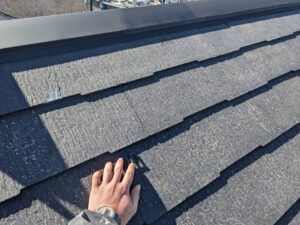 完全に剥がれたシーリング