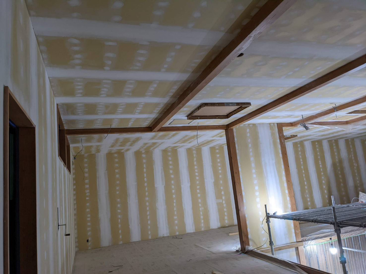 内装塗装工事 施工5