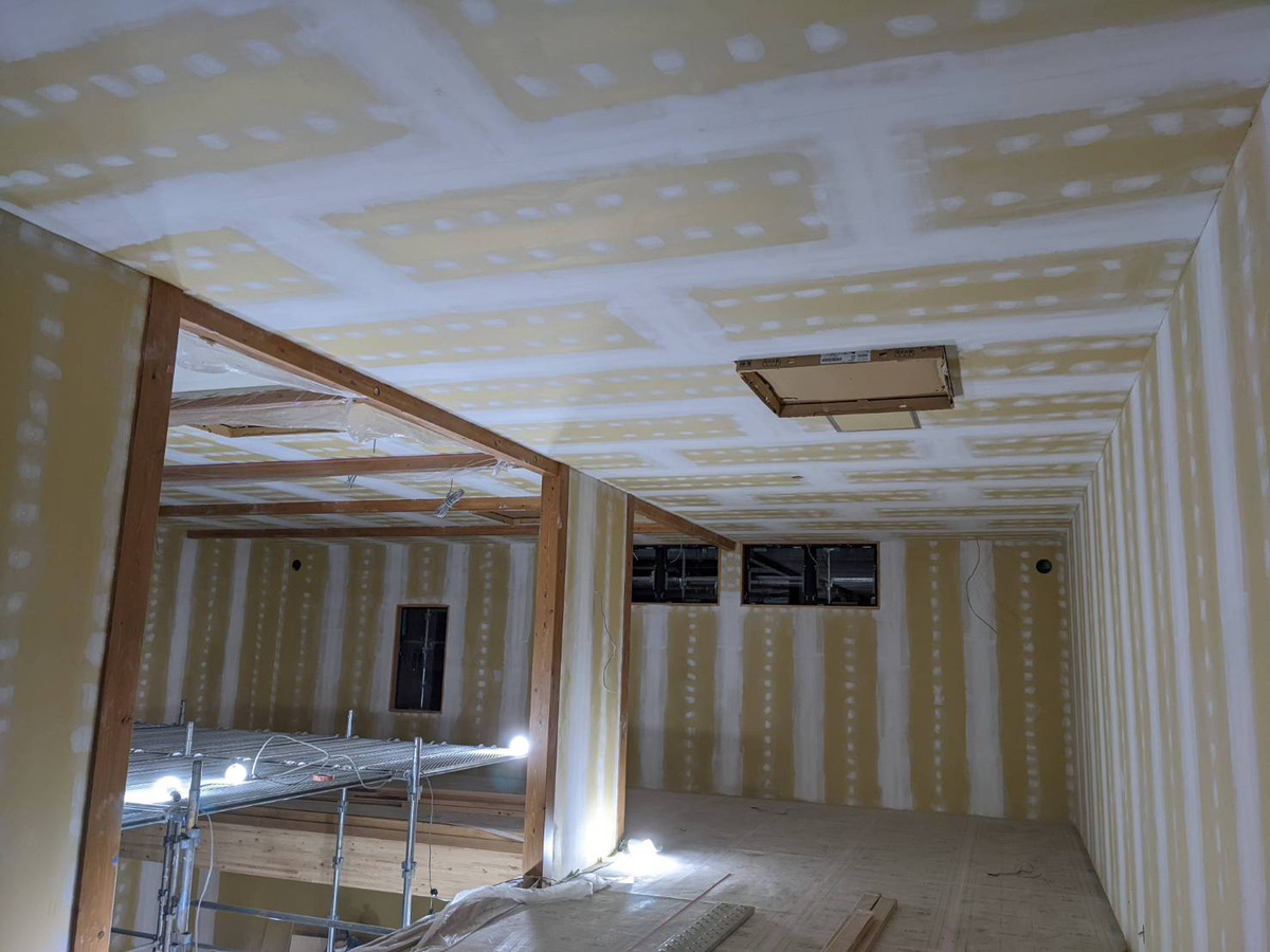 内装塗装工事 施工7