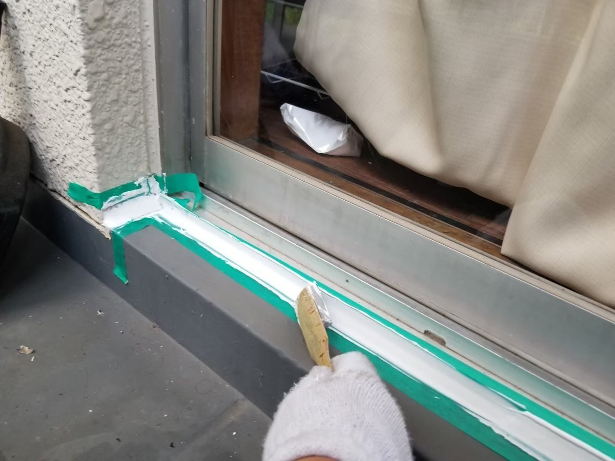 シーリング工事 施工17